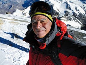 Gastón Oyarzún, Instructor y Guía de Alta Montaña Docente U.S.S.