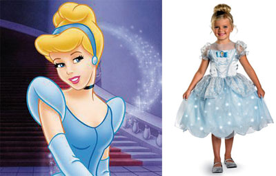 Cenicienta Disney - Niña rubia vestida de princesa.