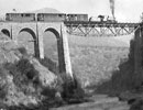 Puente del Ferrocarril Militar sobre el Río Colorado.
